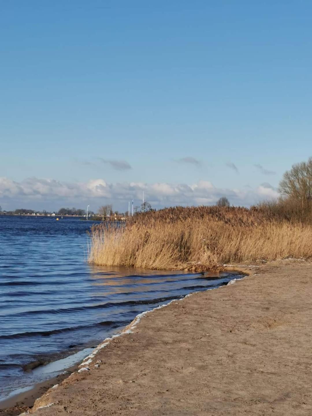Duemmerliebe Mit Garten, 10 Min. Fusslaeufig Zum See Hude  Luaran gambar